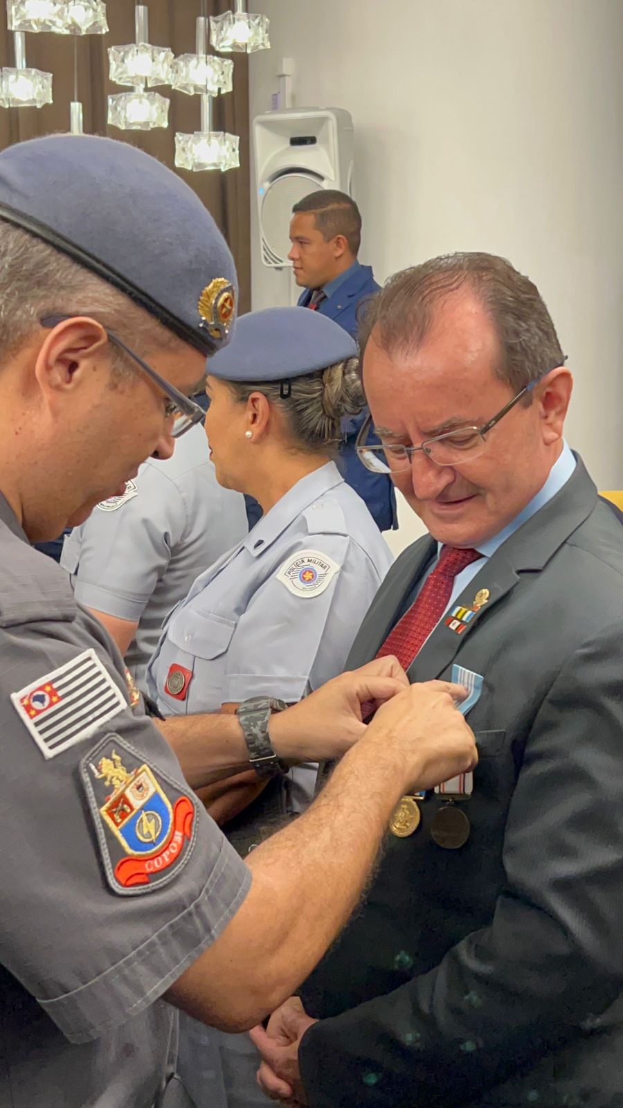 Dr. Agostinho Plaça recebeu no dia 26/Setembro/2023 no Salão Nobre da Câmara Municipal de São Paulo a “Medalha Cinquentenário das Forças de Paz do Brasil”