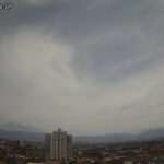 Céu de Lorena-SP e Serra da Mantiqueira – 04/10/2025 (fim da manhã/tarde/noite)