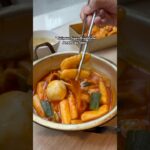 Homie and affordable bunsik 🫠 #seoulfood #tteokbokki #ramen #koreanlunch #seoulvlog